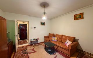 Garsoniera la etaj intermediar | 28 mp | zona Vivo - Poză 2