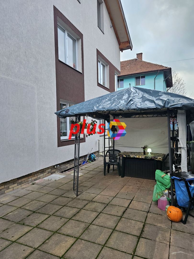 Oportunitate - Apartament cu trei camere in vila, zona Tractorul 70 mp - Poză 26