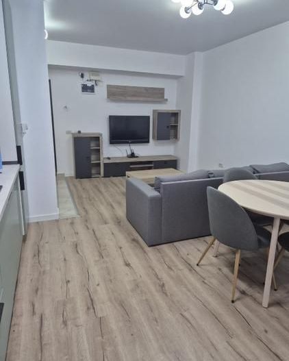 De închiriat apartament 2 camere Parcul Carol - Poză 6