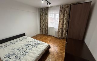 Apartament 2 camere, etaj 3 - zona Cetate - Poză 11