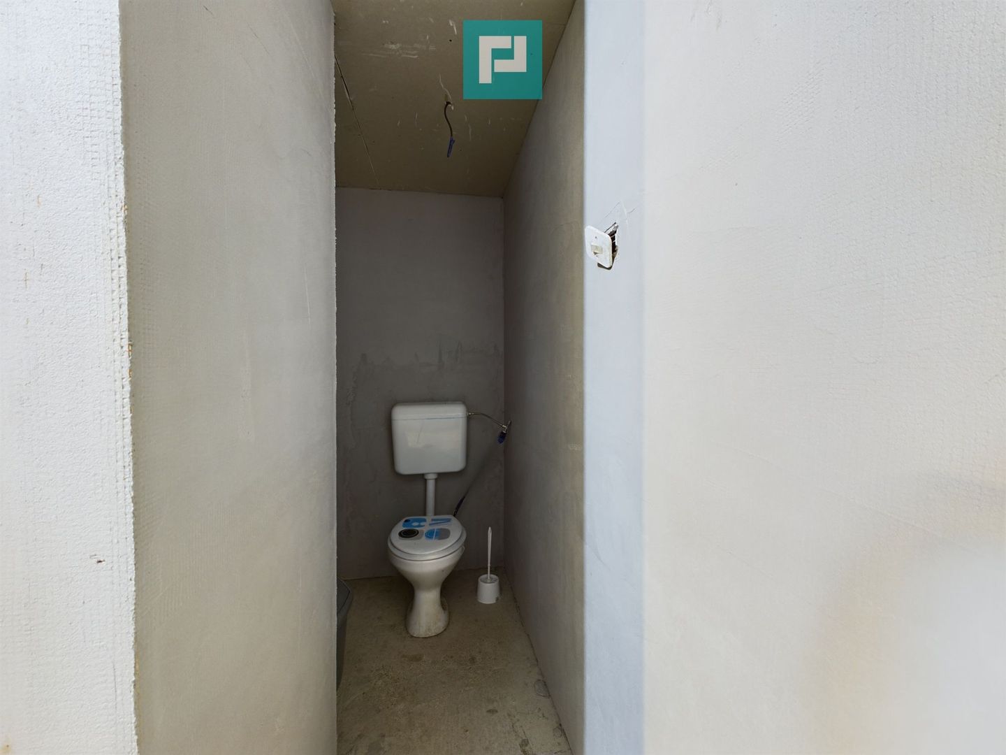 Apartament 2 camere la curte - Biserica sarbească - Poză 11