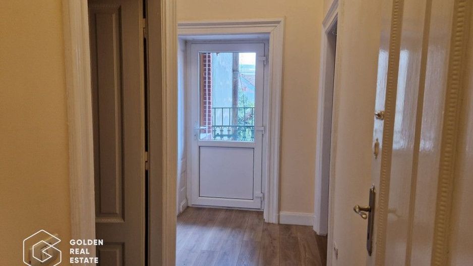 Apartament 5 camere complet renovat, loc de parcare, Palatul Bohus - Poză 9