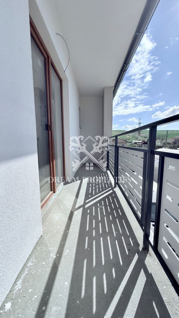 Apartament cu 2 camere de vanzare, 2 balcoane, parcare,  Apahida - Poză 10