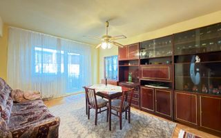 Apartament cu 3 camere | 2 bai | 64 mp | Cetate - Mercur - Poză 1