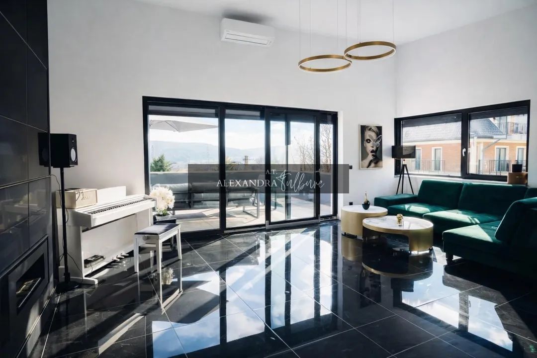 Duplex 4 camere, 170 mp, S+P+ET,  rooftop 100 mp, 4 garaje - Poză 3