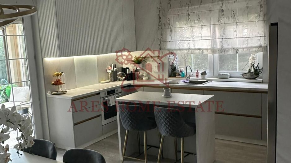 Casa in stil mediteranean, ultrafinisată 5 camere, 3 bai + curte. - Poză 21