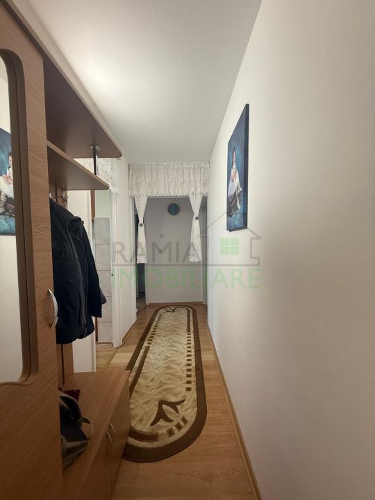 Apartament 2 Camere Decomandat Tractorul Etaj 1 Gata de Mutare - Poză 8