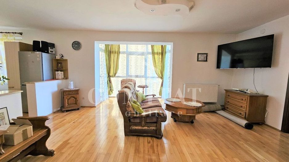 OPORTUNITATE | Apartament cu 7 Camere | 3 Niveluri | 200mp | Borhanci - Poză 2