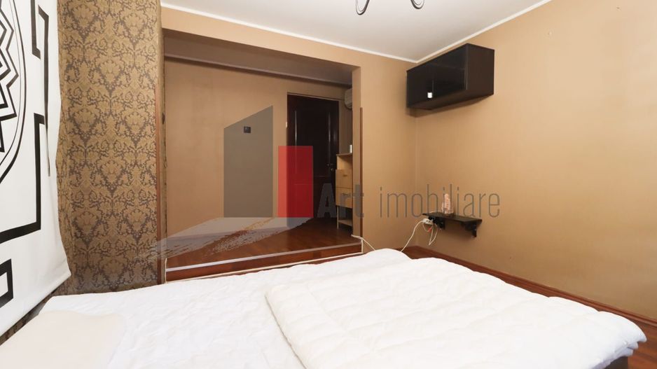 Vila "VARDA" , 200 MP utili, teren 160 mp - Poză 12