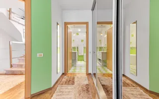 VANZARE Vilă PREMIUM cu 6 camere în zona Central, OTOPENI - Poză 28