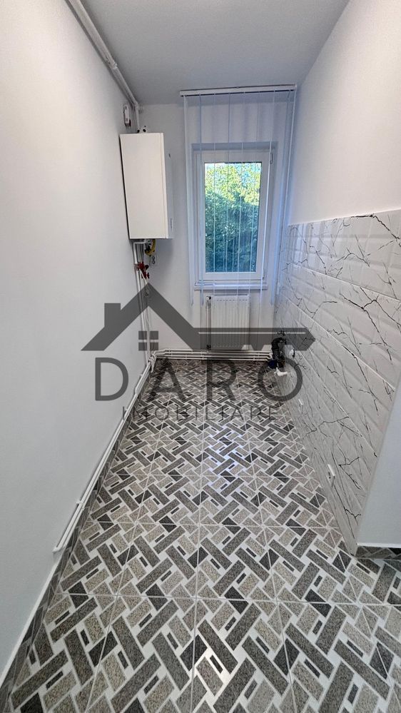 Vand apartament cu 3 camere - Poză 6