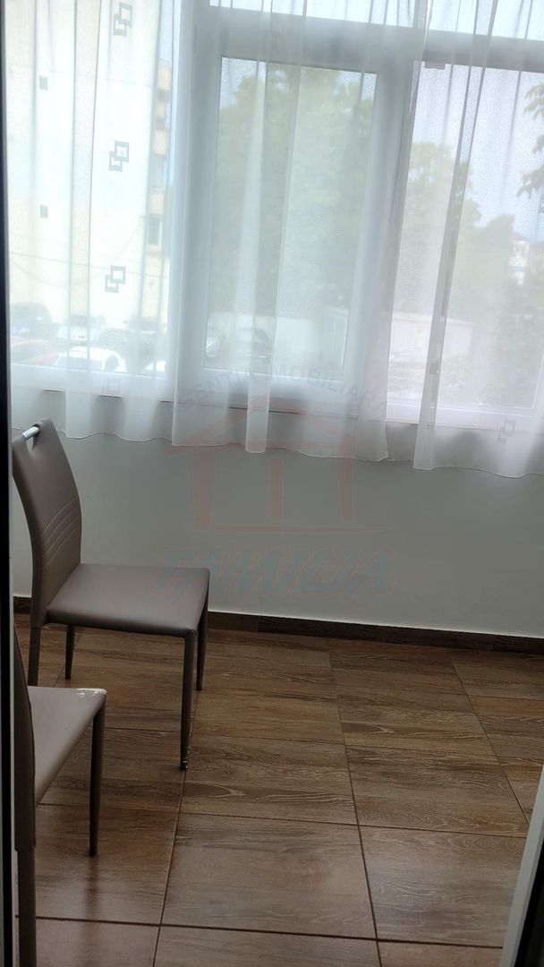 De închiriat apartament 2 camere  | Micro 16 | 🏢 - Poză 8