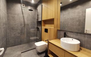 Apartament ultrafinisat în zona ultracentrală | Scară interioară - Poză 13