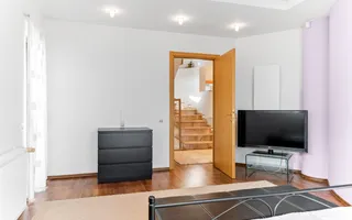VANZARE Vilă PREMIUM cu 6 camere în zona Central, OTOPENI - Poză 26