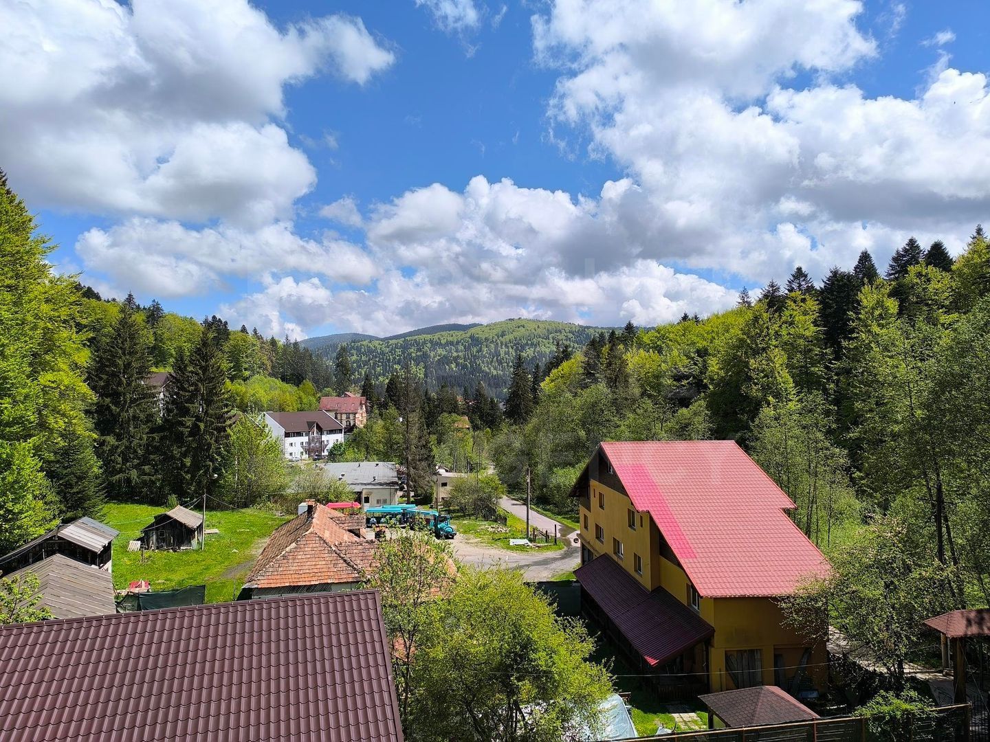 Apartament, 4 camere, Predeal, județul Brașov - Poză 1