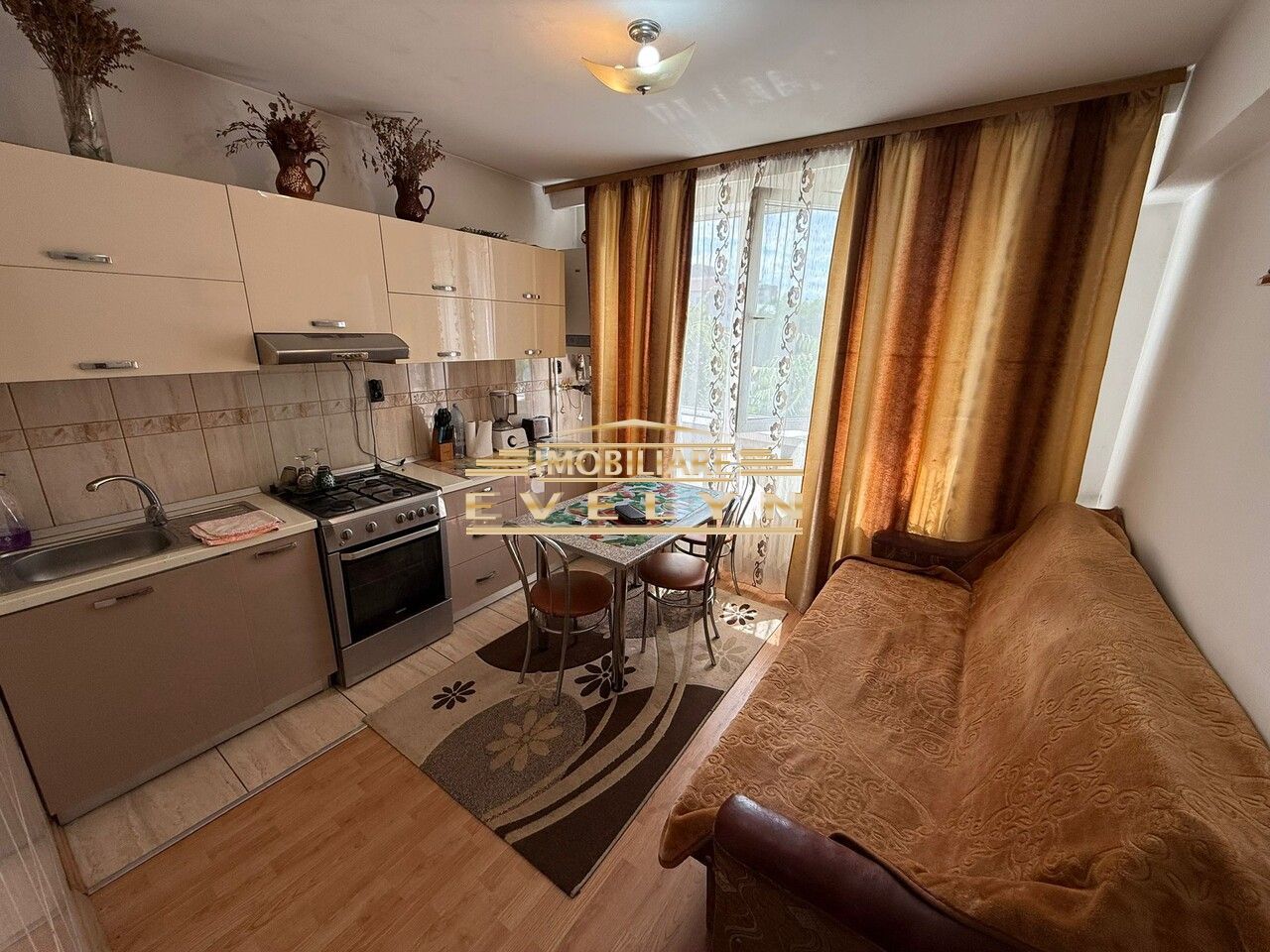 Apartament 2 camere de vânzare – Zona Liceului Electro - Poză 3