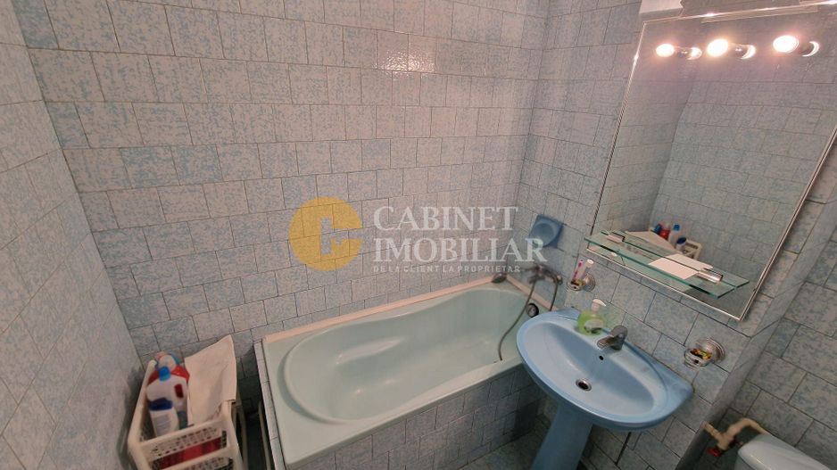 GARA - ARCU - 3 CAMERE DECOMANDAT - ETAJ INTERMEDIAR - BOXĂ + LOC DE PARCARE - Poză 9