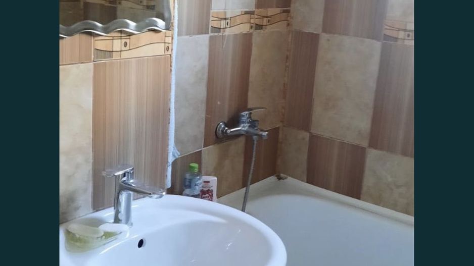 De vanzare apartament cu 2 camere - Poză 5