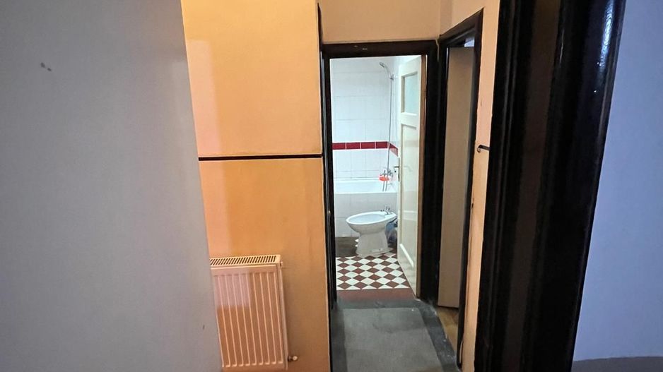 Apartament cu 4 camere | Semidecomandat | Piata Romana - Poză 7