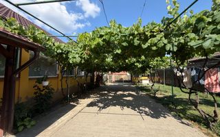 Casă +  teren 1.514 mp în Ianova | 4 camere | 2 băi - Poză 15