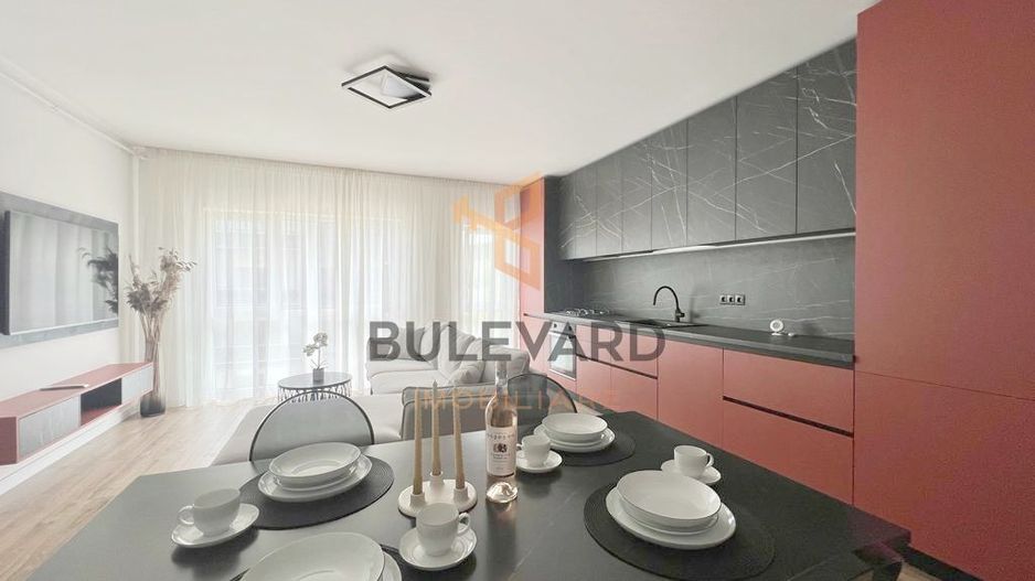 Apartament cu 3 camere+2 Parcari exterioare! - Poză 1