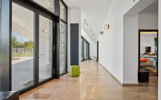 Vilă Futuristă: Eleganță & Inovație la limita pădurii, piscină, 4500mp - Poză 23