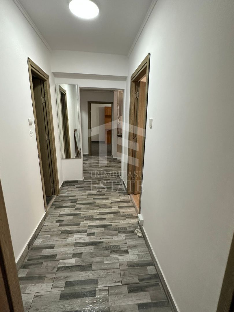 Apartament 3 camere | De inchiriat |  Zona Tomis 3 | Poziție excelentă - Poză 7