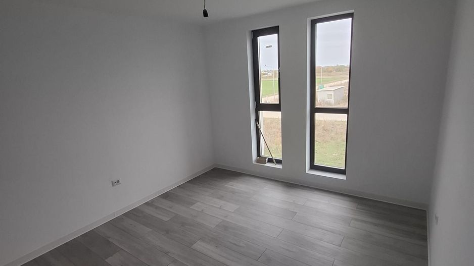 Casa 4 camere Comuna Berceni / Primaverii - Poză 5