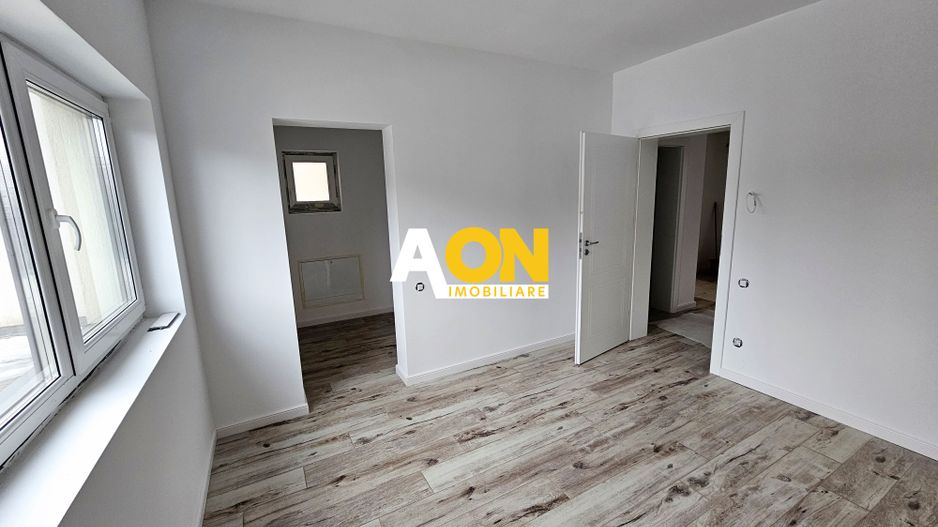 1/2 Duplex finisat 90%, 4 camere, 317 mp teren, zona Centru - Poză 6