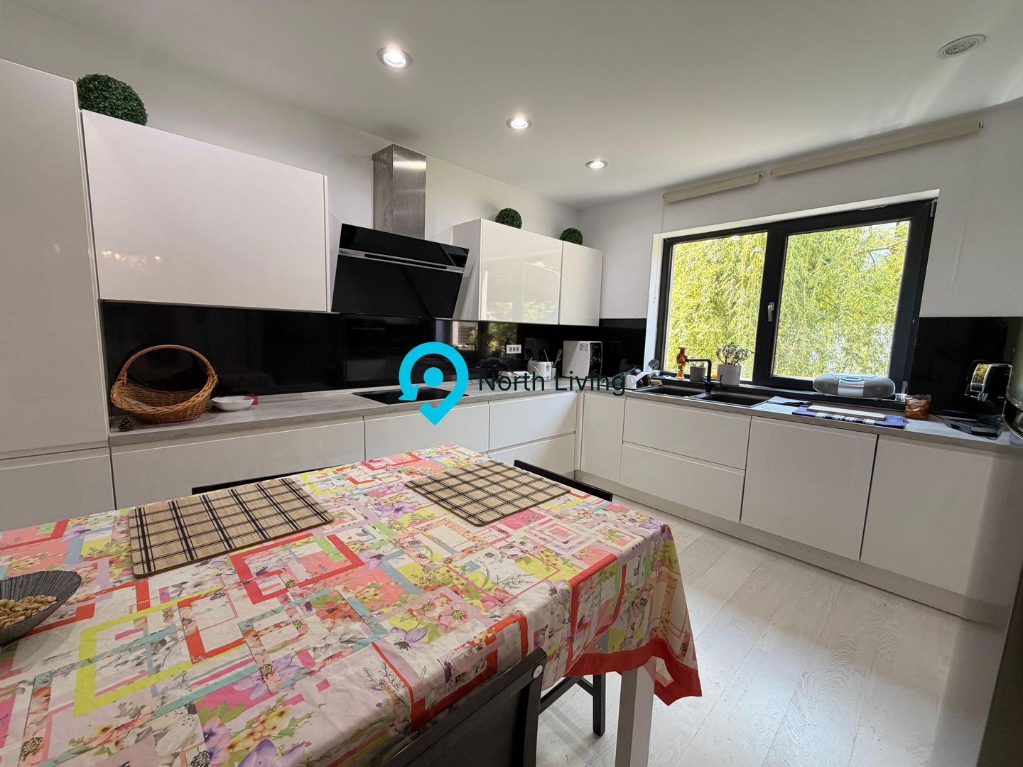 Vila de Lux in Iancu Nicolae | 5 Camere | Garaj acoperit | Curte 253mp - Poză 7