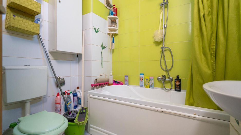 APARTAMENT 3 CAMERE PRIMA NUFARUL - Poză 6