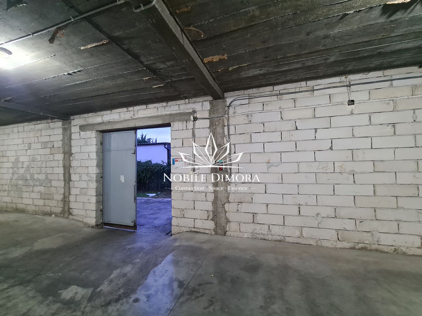 Hala de depozitare de 200/400mp de inchiriat/vanzare in Dumbravita - Poză 3