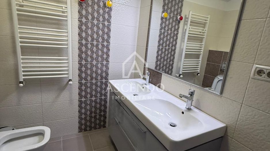 Casă modernă 4 dormitoare,mobilată cu 3 locuri de parcare – Chiajna - Poză 20