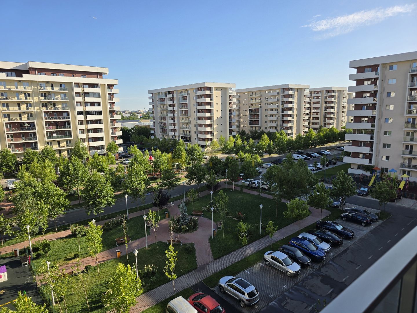 Kristal Residence, decomandat, imobil nou, disponibil imediat - Poză 1