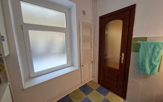 Spatiu de birou în zona Centrală - Poză 9