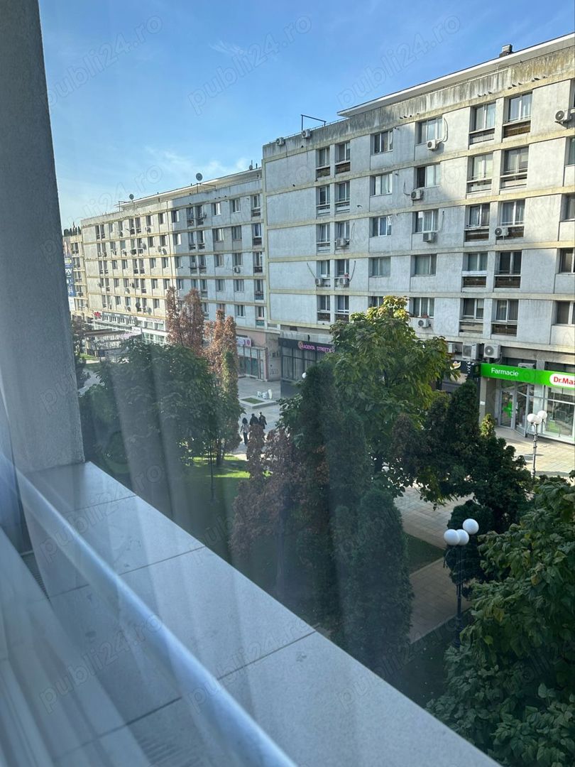 Ag BRASADAS vinde apartament cu 3 cam Piata Unirii etaj 2. - Poză 2