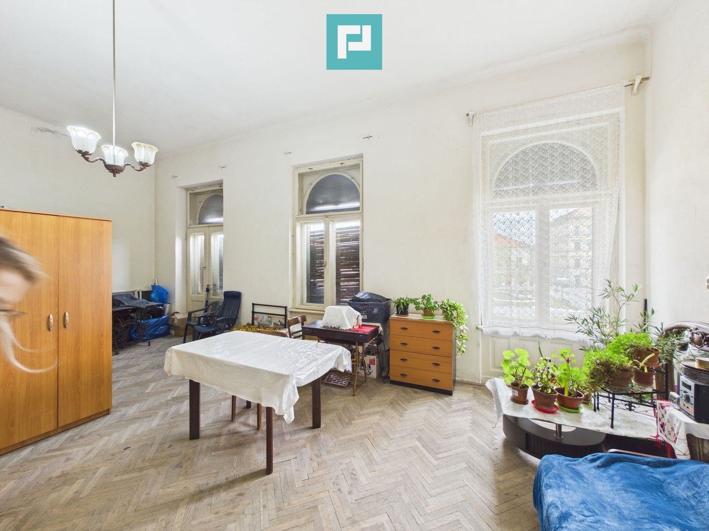 Apartament la casă, 3 camere - P-ța Catedralei - Poză 10