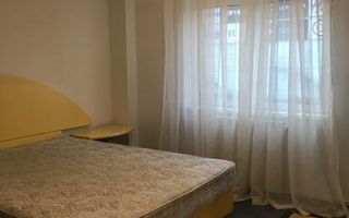 Apartament cu 3 camere Steaua etaj 2 - Poză 6