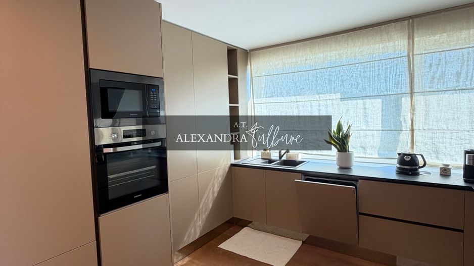 Apartament PREMIUM cu curte, terasă și lift cu acces direct în living - Poză 23