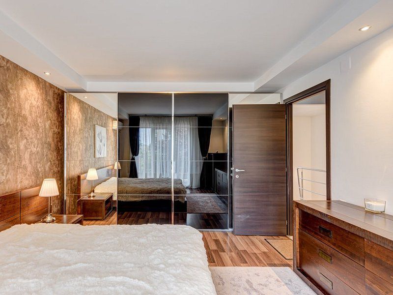 Vila 3 camere in Cosmopolis, mobilata si utilata - Poză 5