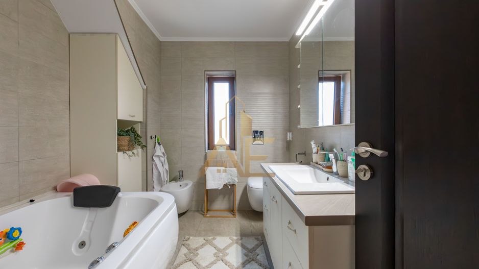 Casă superbă pentru familie în Lilieci – 133 mp utili, 500 mp teren - Poză 31