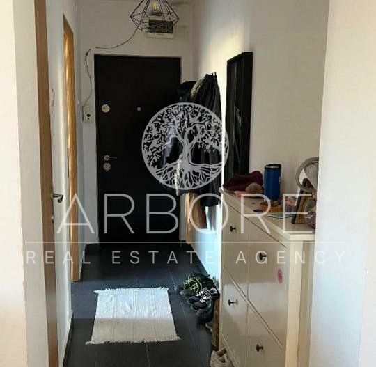 3 camere Titan, langa Parc si Stadionul National - Poză 13