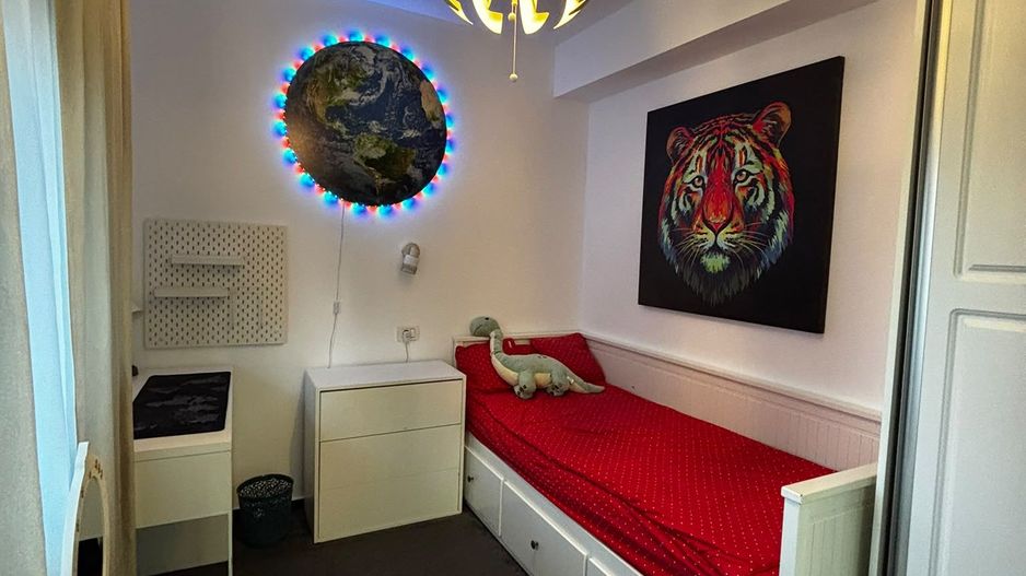 Apartament Modern și Spațios cu Grădină Privată și 2 Locuri de Parcare Incluse! - Poză 13