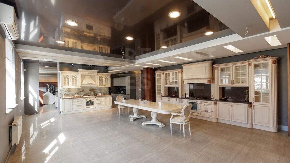 Chirie, spatiu comercial , 370 str. Calea Iesilor, Sculeni - Poză 3