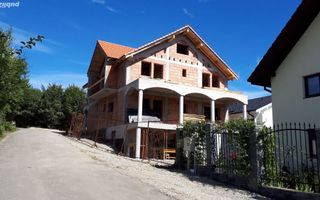 Casă individuala | 4 camere | Cisnădie, Sibiu - Poză 1