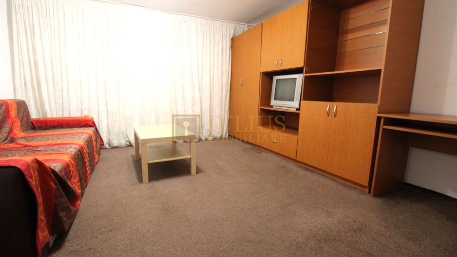 2 camere la curte intr-o zona linistita in Cetatii - Poză 2