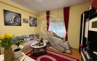Apartament cu 3 camere la curte comuna de vanzare, Orasul Nou, Oradea - Poză 1