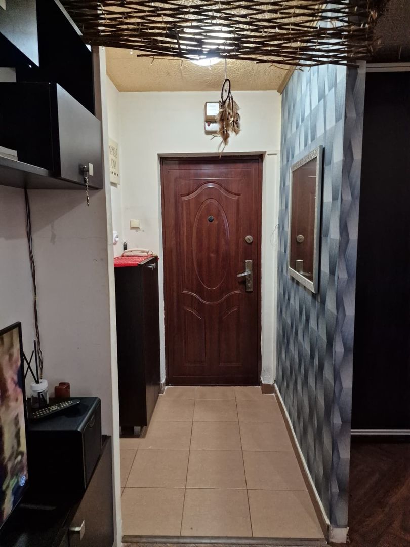 Garsoniera Brancoveanu mobilata/utilata - Poză 6