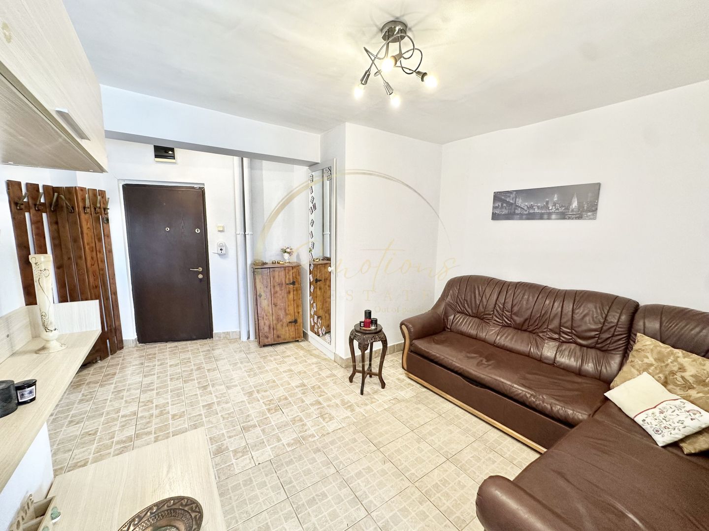 NOU | Apartament 3 camere | PIAȚA VICTORIEI - Poză 1