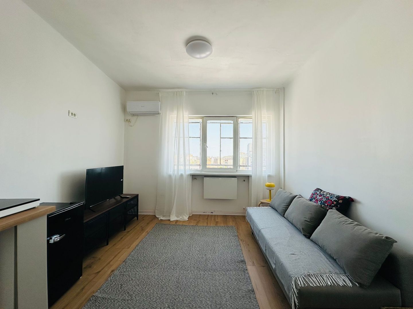 Studio Cozy | Universitate | - Poză 1